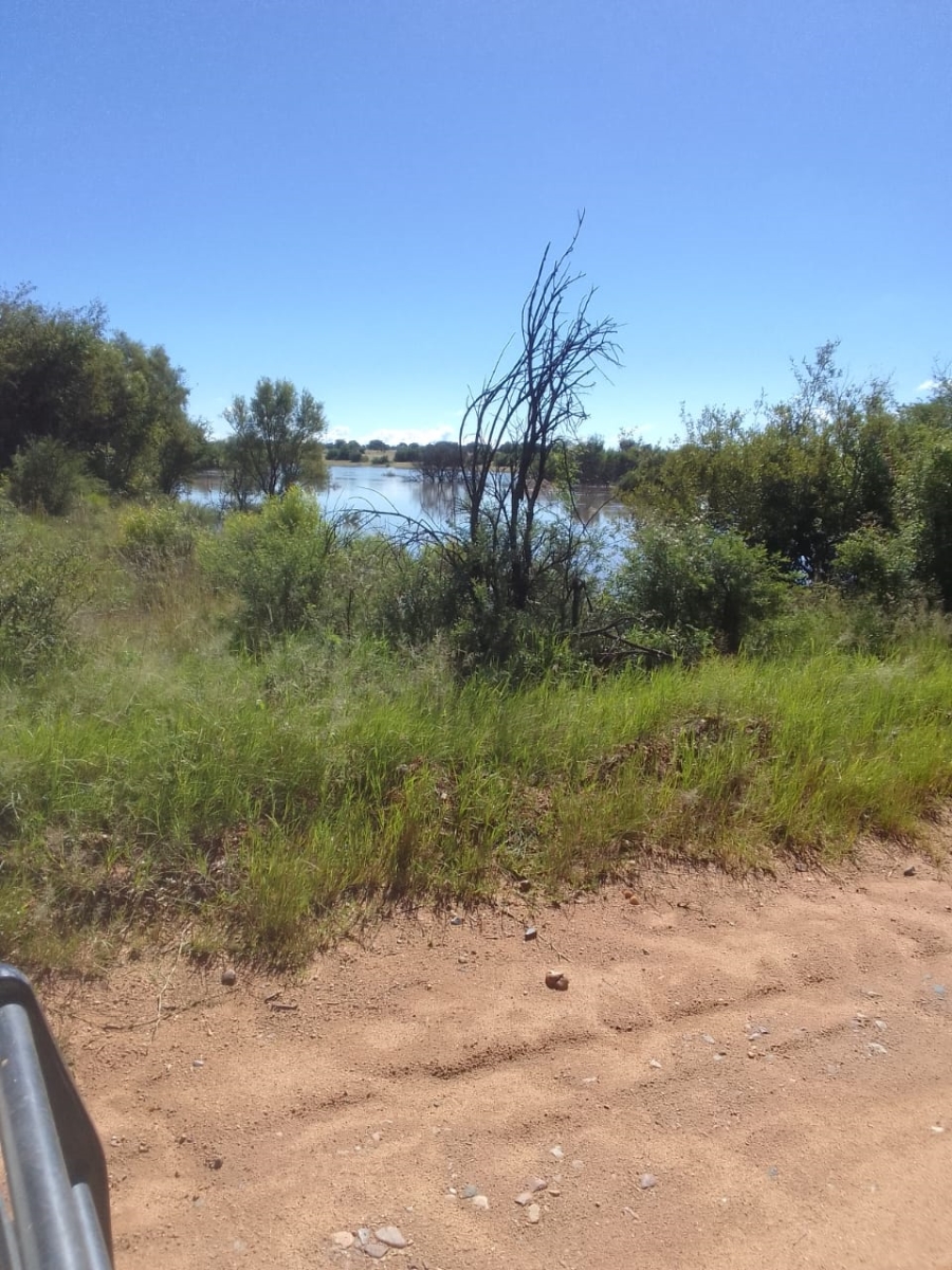 Commercial Property for Sale in Schweizer Reneke North West